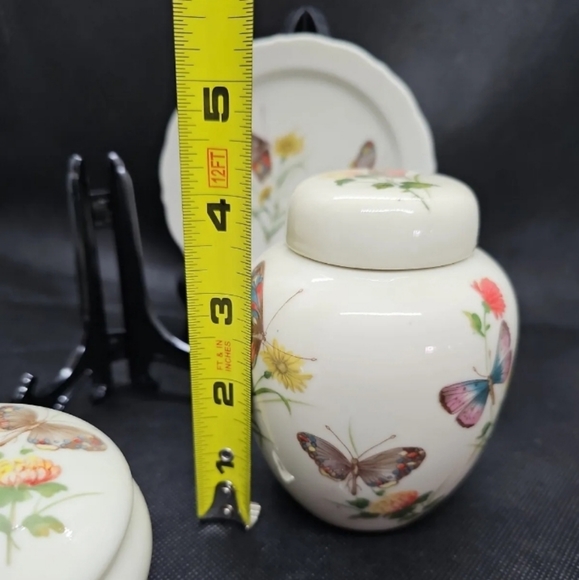 3 Piece Vintage Takahashi Butterfly Vanity Set - Picture 3 of 6